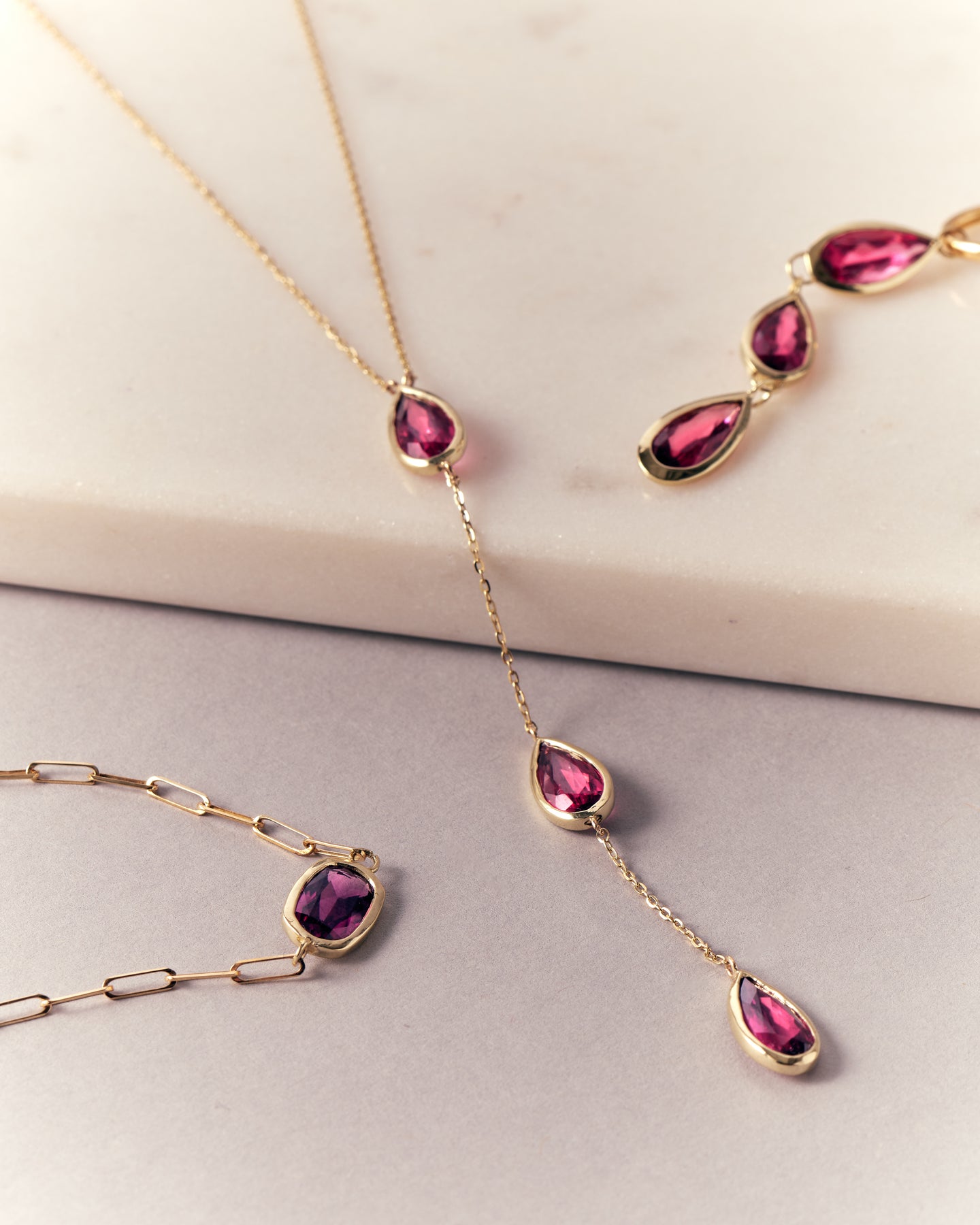 RUBELLITE PAPERCLIP BRACELET